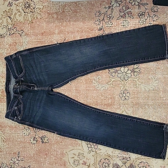 Rock & Republic Kendall Dark Wash White Stitch Straight Leg Jeans - Size 6 - Picture 1 of 9